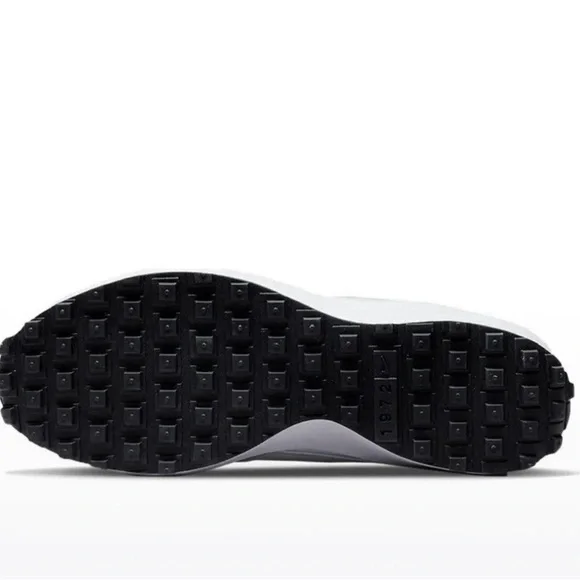 Nike Waffle Debut White Grey Women’s Shoes DH9523-100 No Lid - Picture 4 of 9